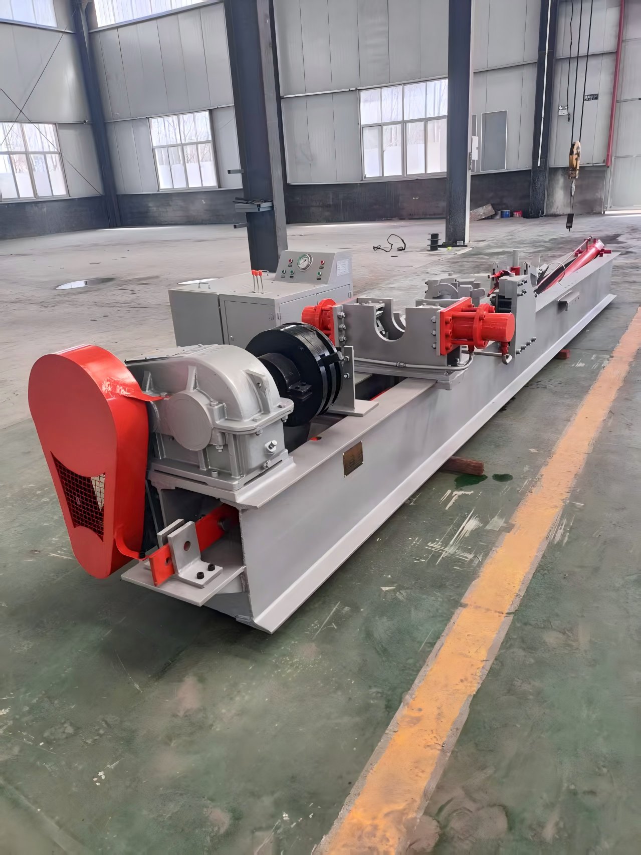 Single Hydraulic Prop Split Column Machine