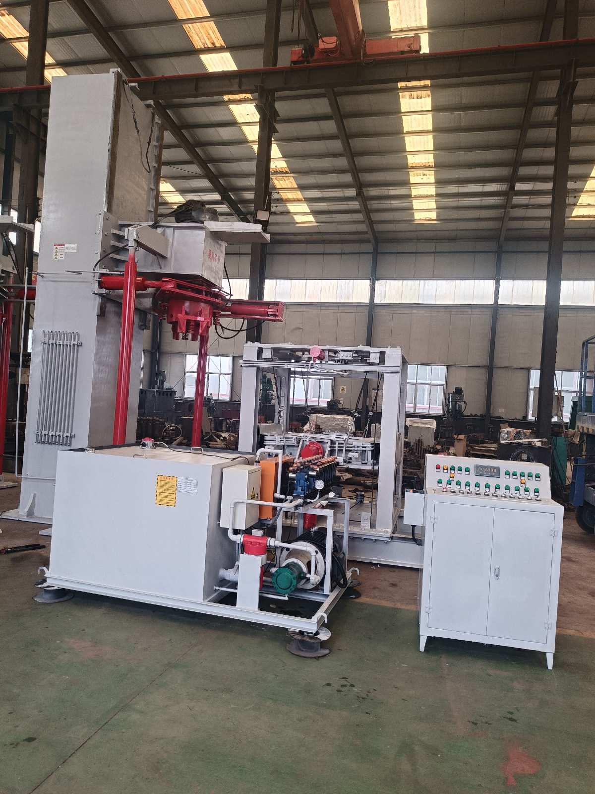  Cylinder removal equipment