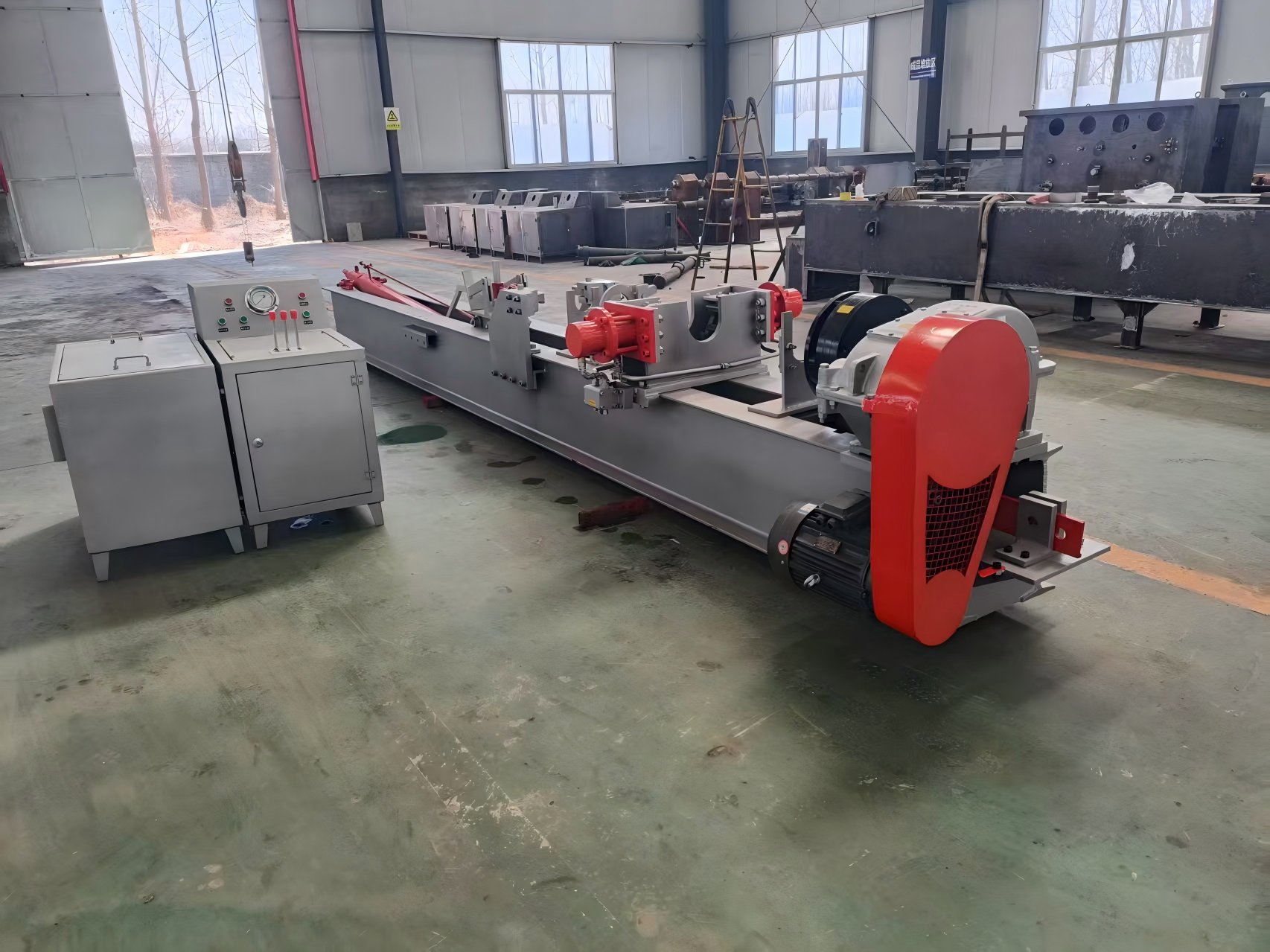 Single Hydraulic Prop Split Column Machine