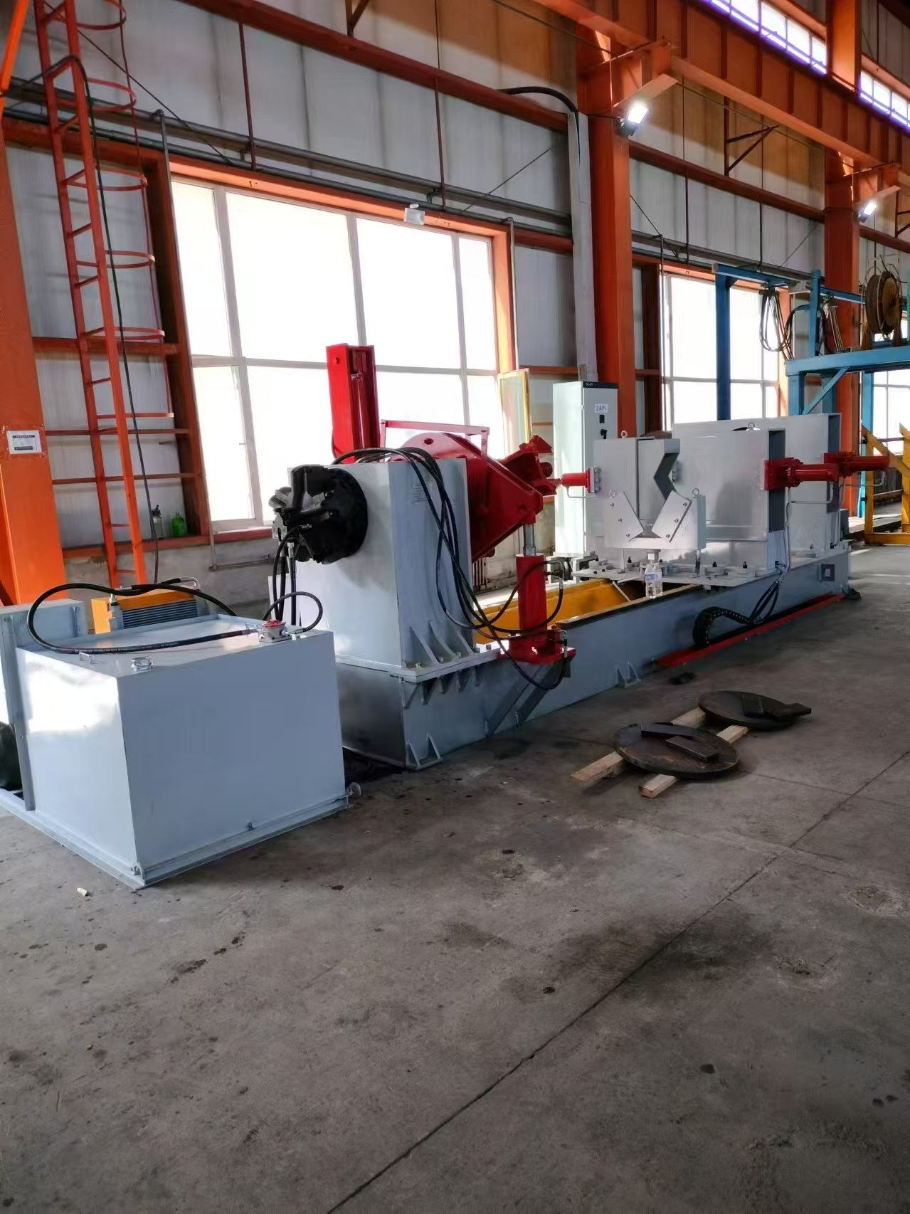 Portable Horizontal Cylinder Teardown System