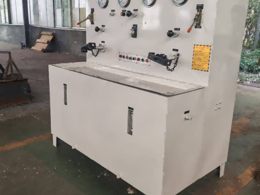 Banc d'essai pour vérins hydrauliques simples