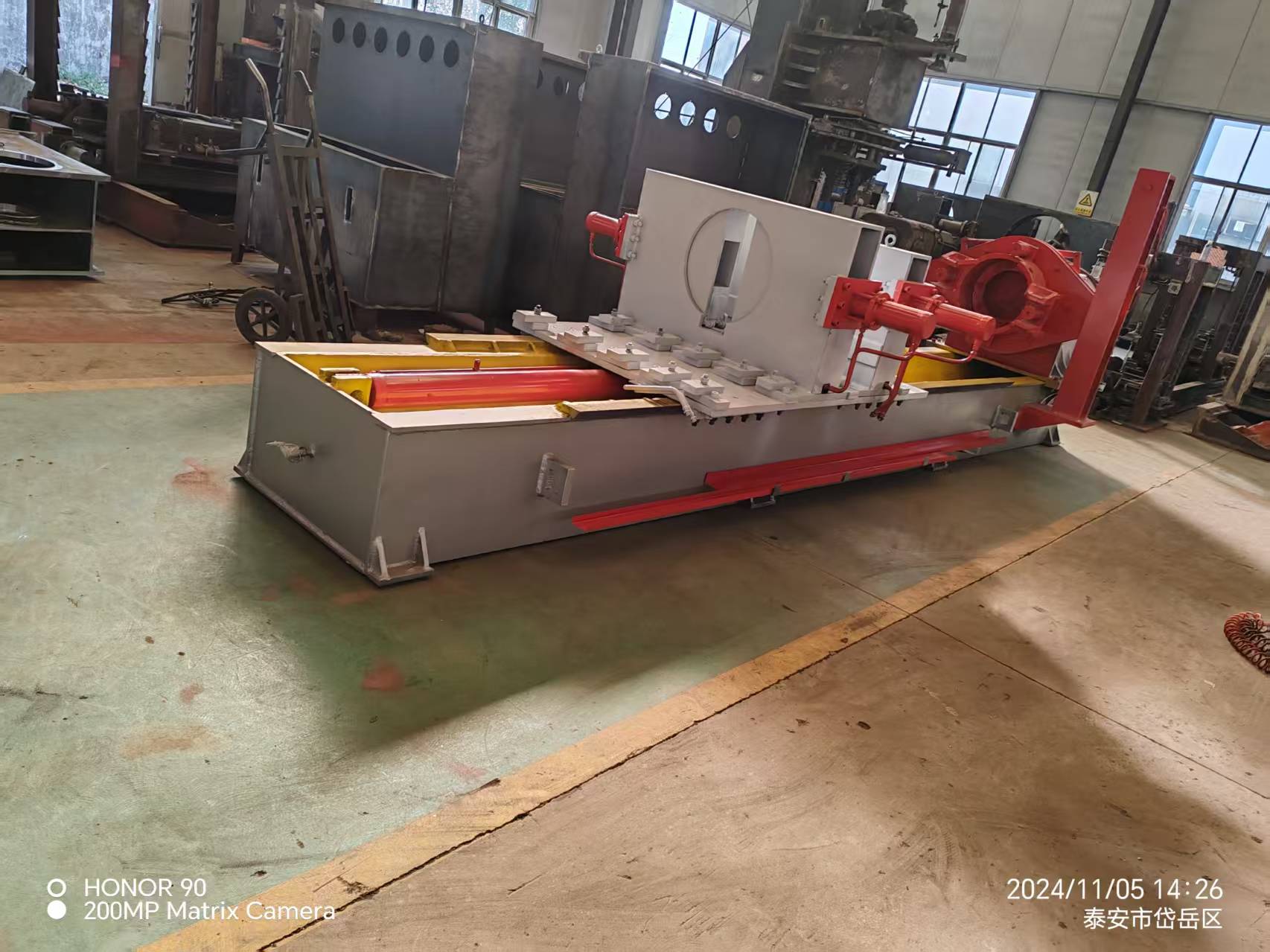 Horizontal Medium-tonnage Cylinder Teardown Equipment