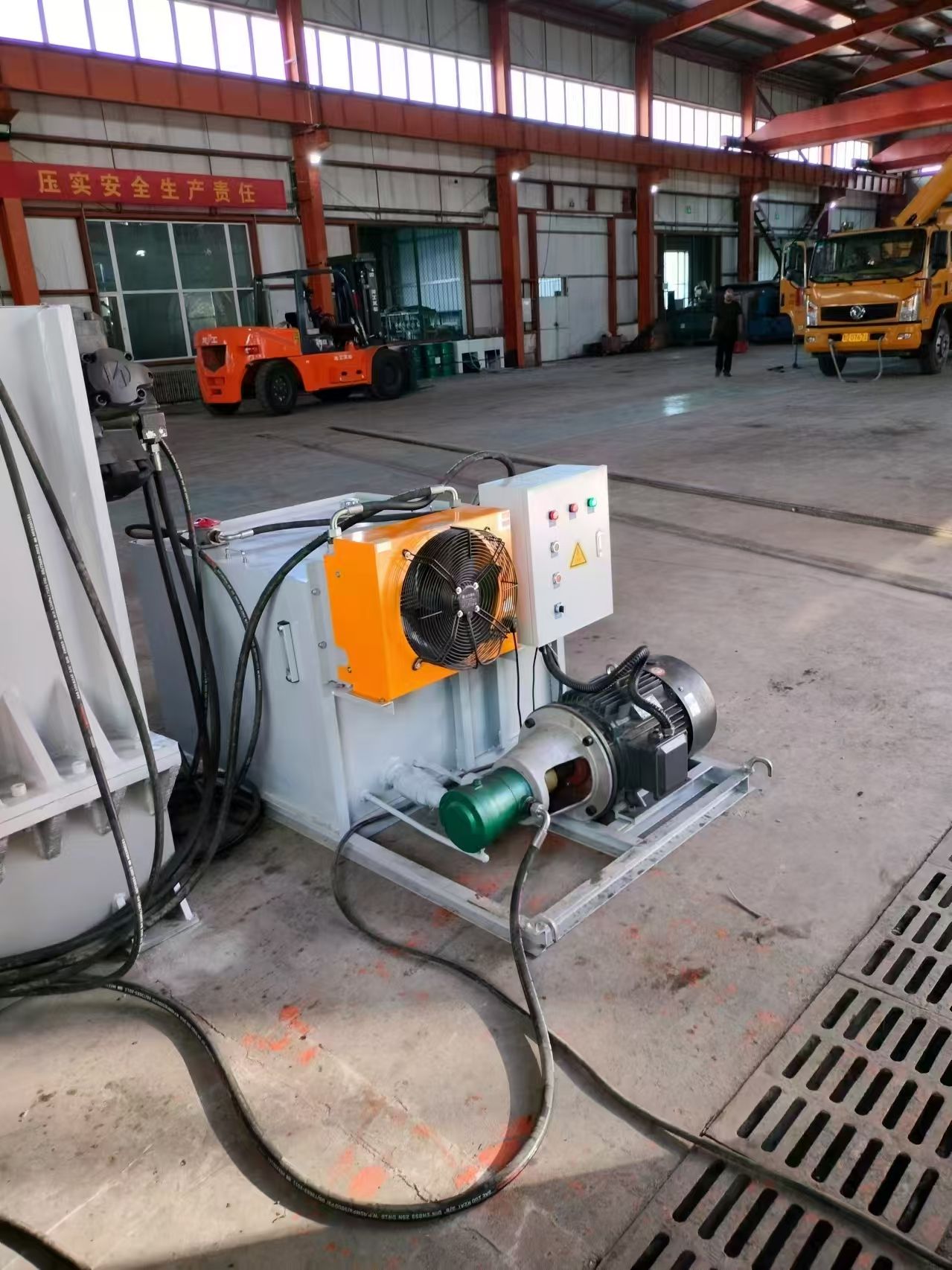 Horizontal Cylinder Disassembly Machine